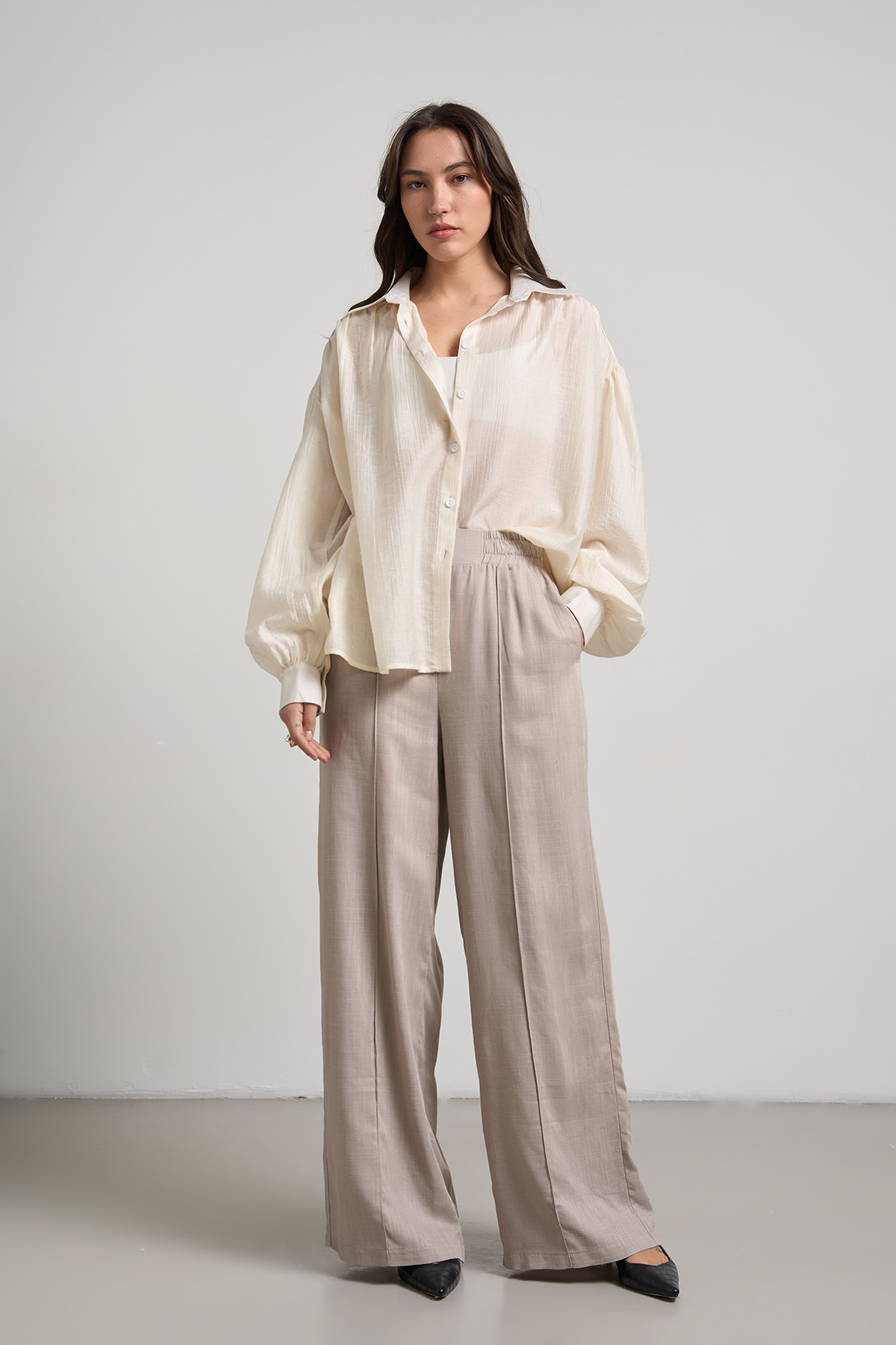 Картинка Блуза бежева